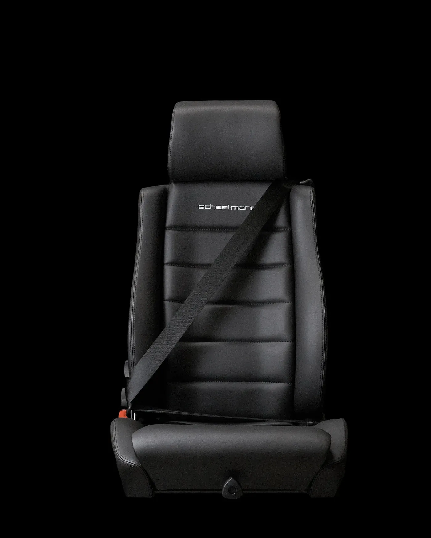 Scheel-Mann Vario F with Integrated Seatbelt