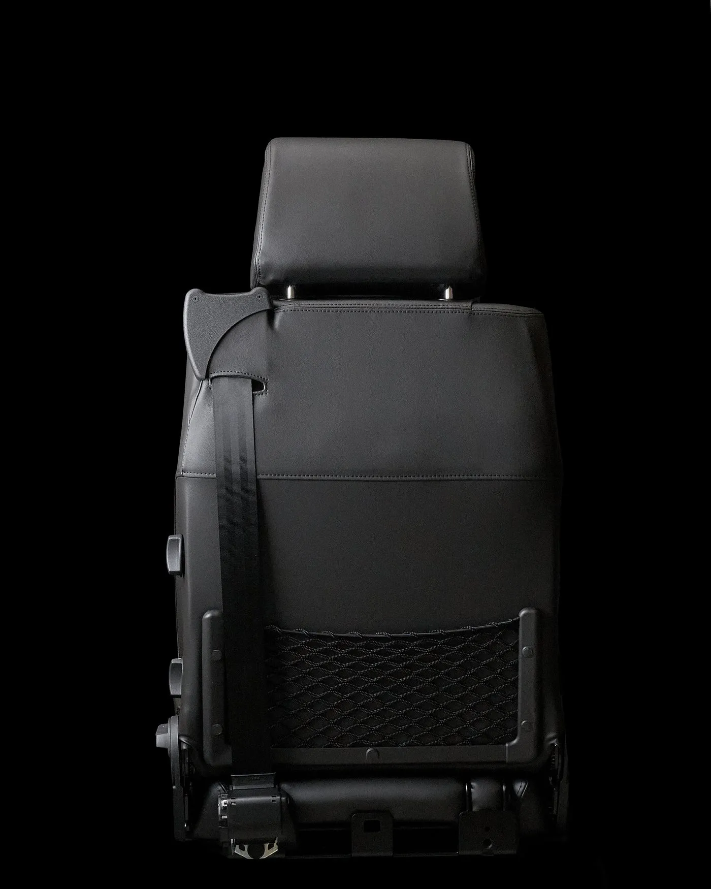 Scheel-Mann Vario F with Integrated Seatbelt